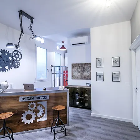 Steam House & Breakfast Guest house