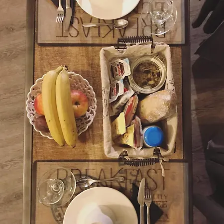 Steam House & Breakfast