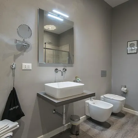 Steam House & Breakfast 4* Bologna