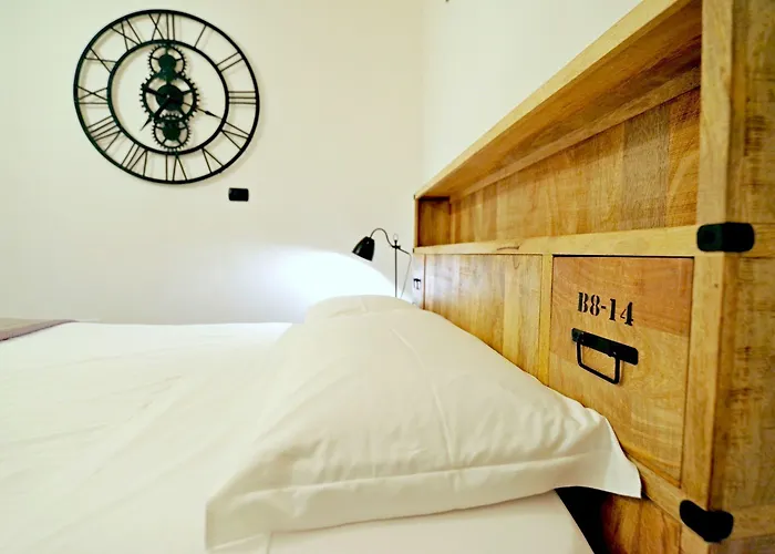 Steam House & Breakfast 4* بولونيا