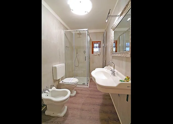 Steam House & Breakfast