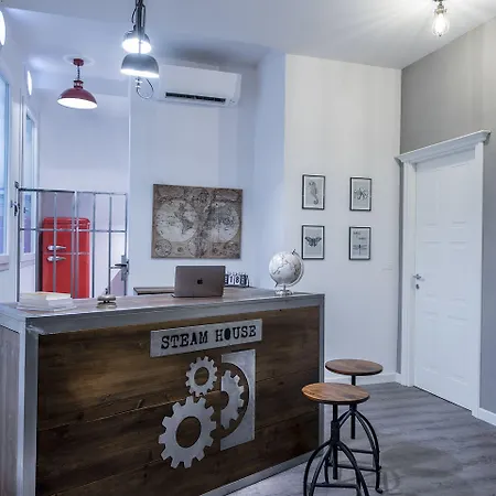 Penzion Steam House & Breakfast 4*
